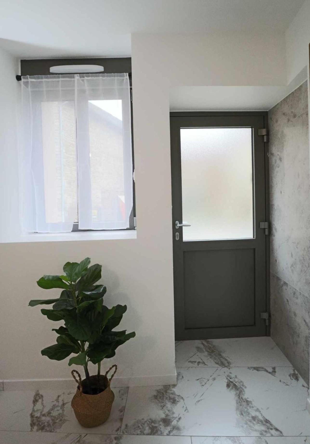Appartement Le Moderne Ideal Pour Couples Et Professionnels 오르난스 외부 사진