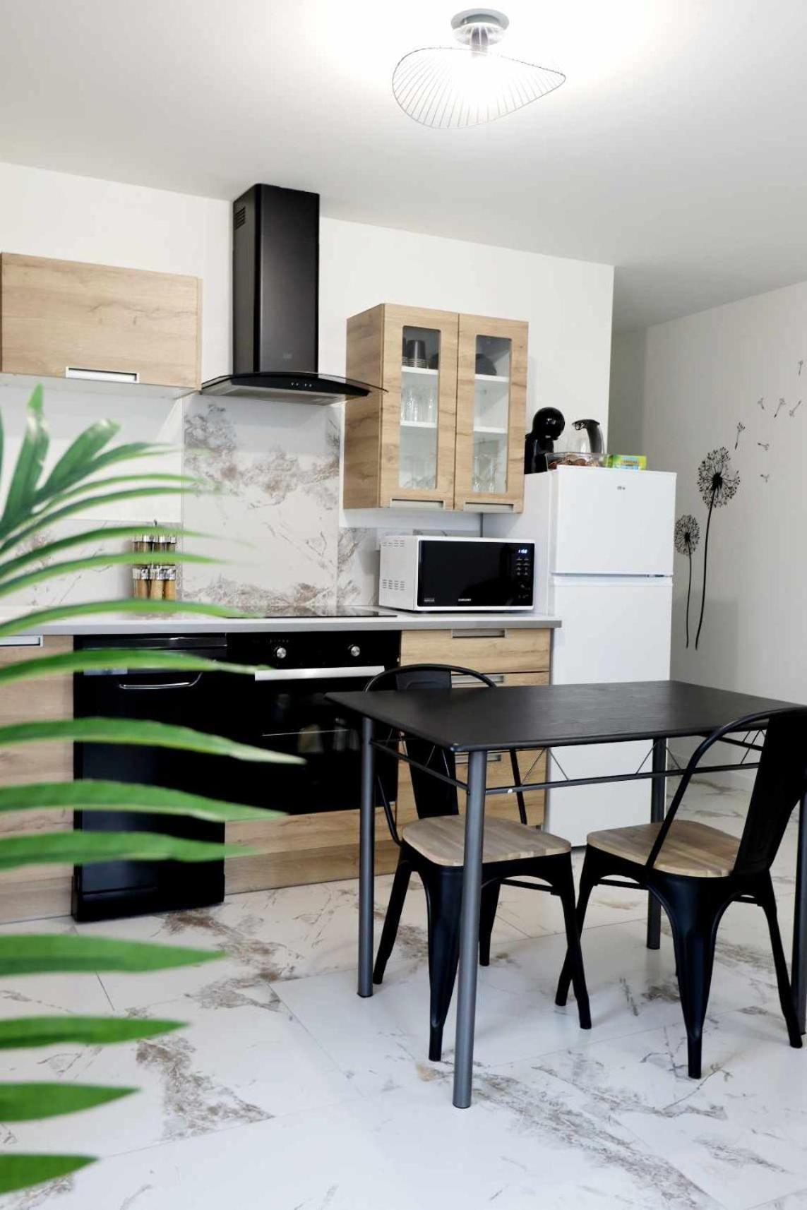 Appartement Le Moderne Ideal Pour Couples Et Professionnels 오르난스 외부 사진